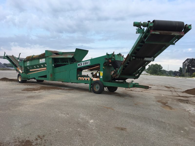 McCloskey 516RE Screener - D & L Equipment Crushers, Screens, Trommels ...